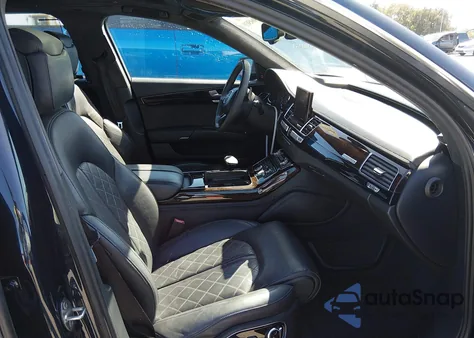 2017 Audi A8 L 4.0T Sport z USA, uszkodzony, nr VIN WAU43AFD6HN005109